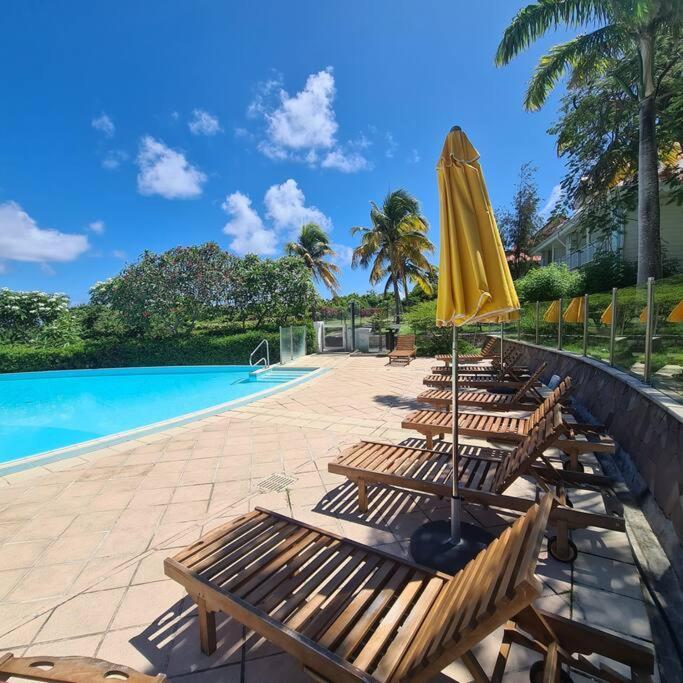 Magnifique Studio Pierre Et Vacances Piscine & Plage Sainte-Anne (Grande-Terre) Extérieur photo